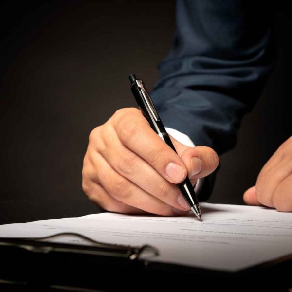 עורך דין נוטריון2